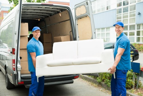 Screen-reader friendly Selfstorage Harrow webpage structure